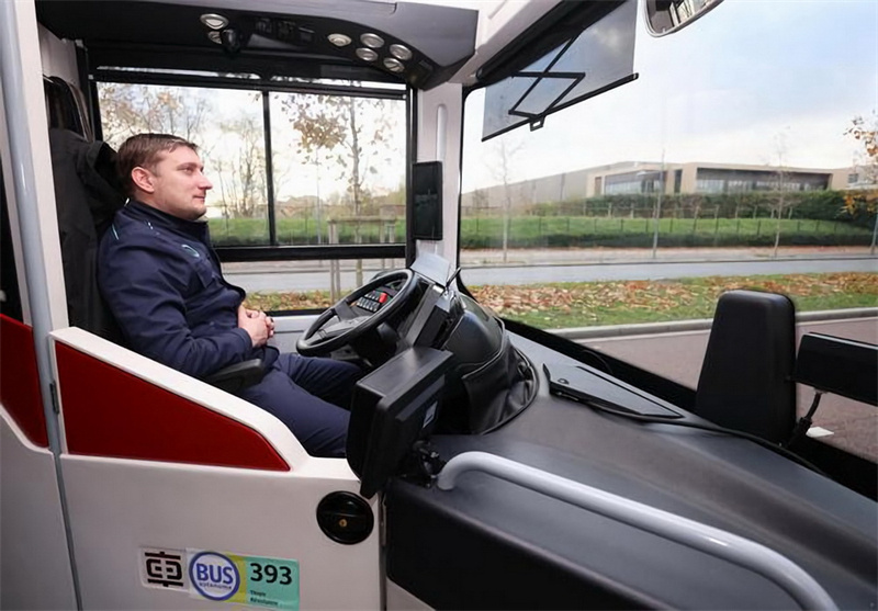 Un bus à conduite autonome fabriqué par une société chinoise va circuler en France