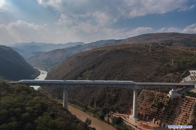 Chine : mise en service de la ligne ferroviaire à grande vitesse Mile-Mengzi au Yunnan