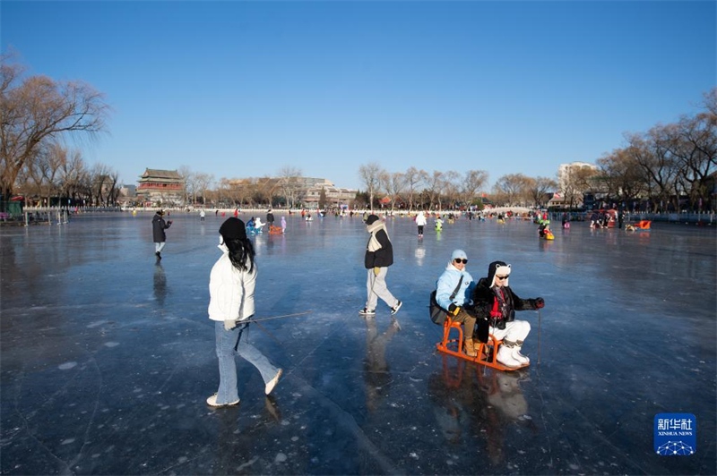 Beijing : les plaisirs de la glace à Shichahai