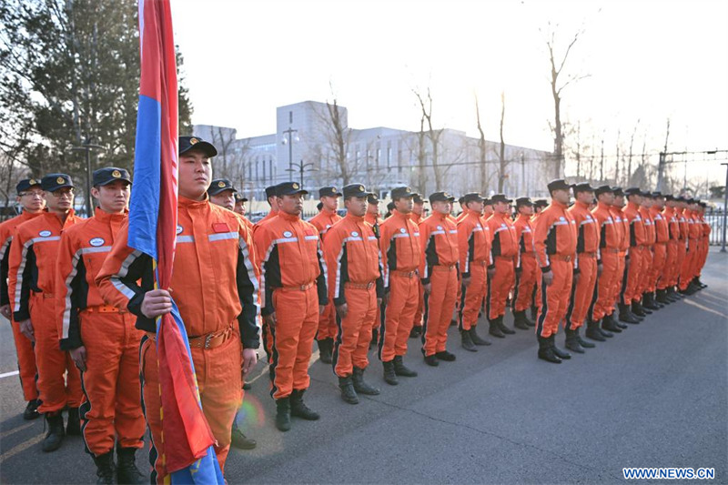 Chine : départ d'une équipe de secours vers la Turquie