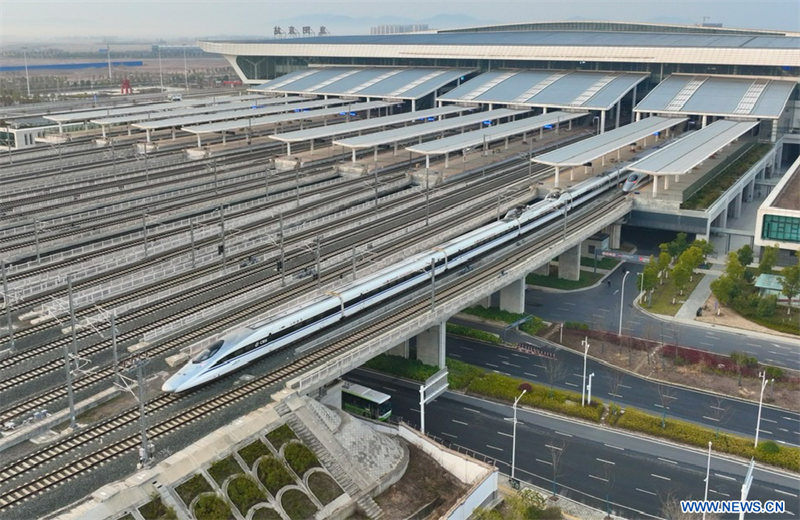 Le pic des voyages de la fête du Printemps en Chine se termine par une reprise des chiffres du transport