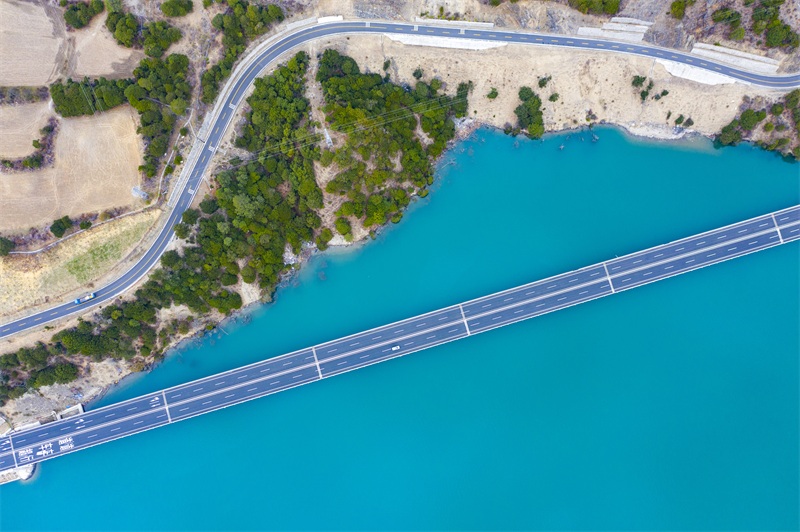 Infographies : le 3e Festival chinois de la photographie et de la vidéo en ligne au Tibet