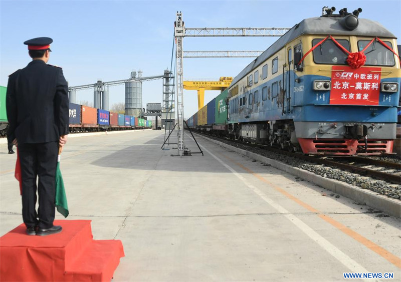 Beijing lance son premier train de fret direct Chine-Europe