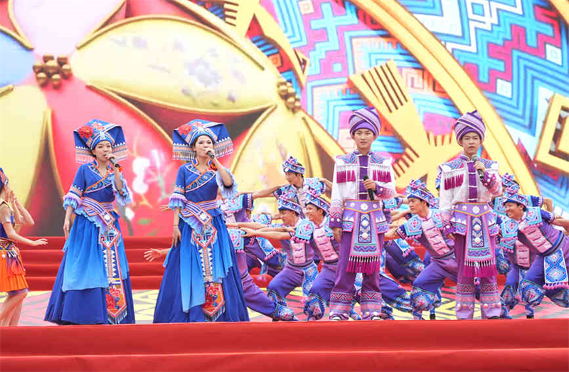 Guangxi : le charme ethnique au Festival du tourisme culturel de Wuming