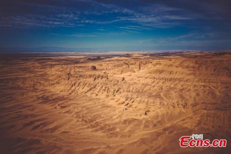 Xinjiang : le paysage de?? relief martien ? de Yardang,?à Dahaidao