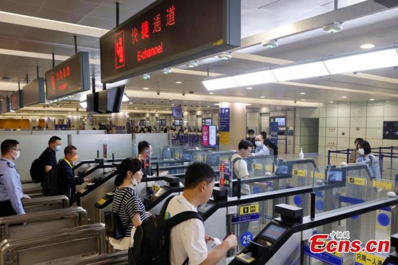 Shanghai : les services d'entrée et de sortie rapides rétablis