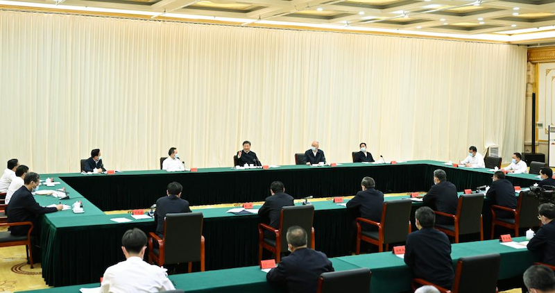 Xi Jinping appelle à des efforts soutenus pour créer de nouveaux miracles dans la lutte contre la désertification