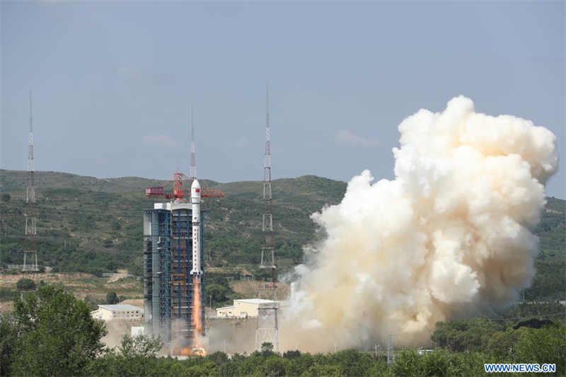 La Chine lance quatre satellites dans l'espace