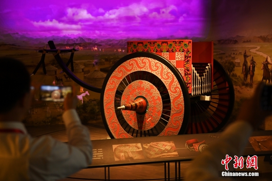 Gansu?: le Musée des chars de Majiayuan et ses reproductions des chars luxueux de l'époque des Royaumes combattants