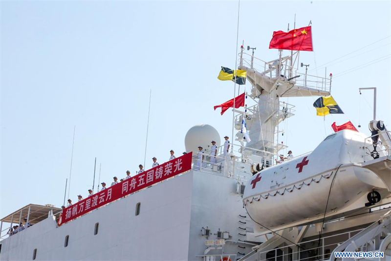 Retour d'un navire-h?pital chinois après une mission humanitaire