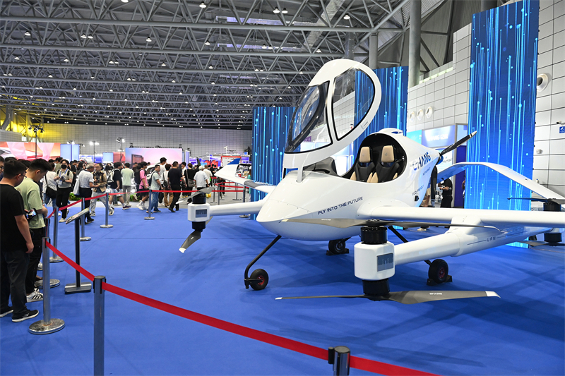 Anhui : les derniers produits du monde entier présentés lors d'une exposition à Hefei