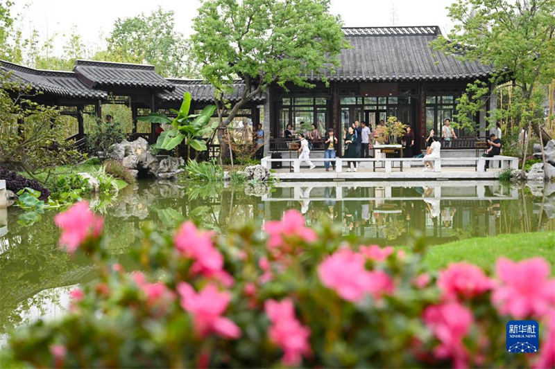 Découvrez la beauté des jardins lors de la 14e Exposition internationale des jardins de Chine