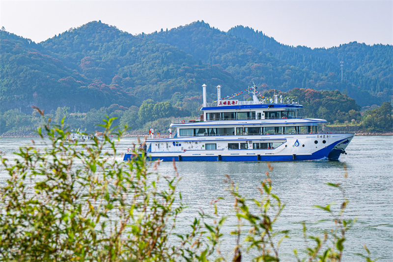 Le premier navire chinois à hydrogène a été mis en service dans la province du Hubei