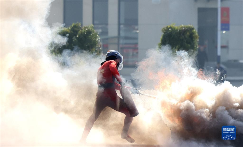 Shandong : la compétition nationale de lutte contre les incendies et de sauvetage s'est terminée à Jinan
