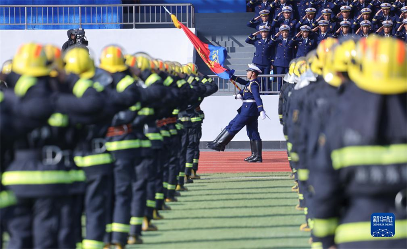 Shandong : la compétition nationale de lutte contre les incendies et de sauvetage s'est terminée à Jinan