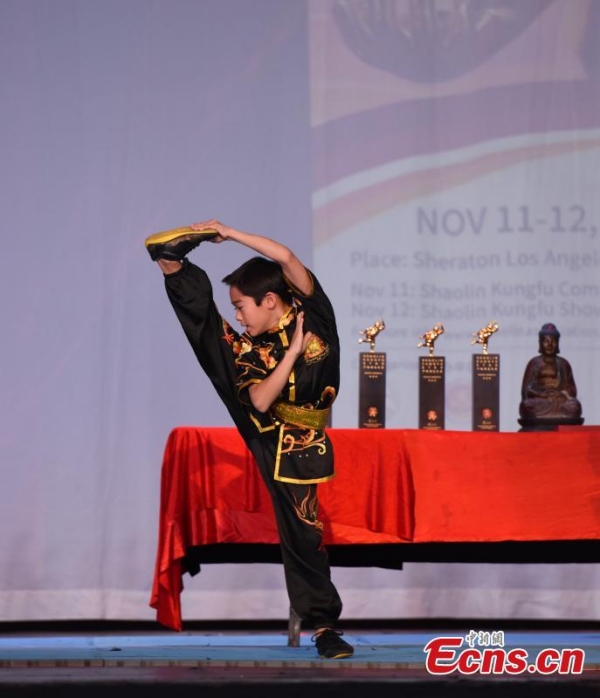 Les moines de Shaolin apportent le Kung Fu aux états-Unis