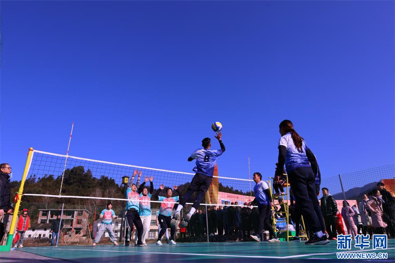 Jiangxi : la transmission du folklore stimule le développement du tourisme culturel