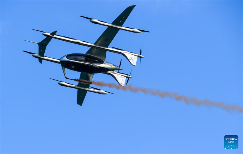 Un eVTOL effectue son premier vol de démonstration à Shenzhen