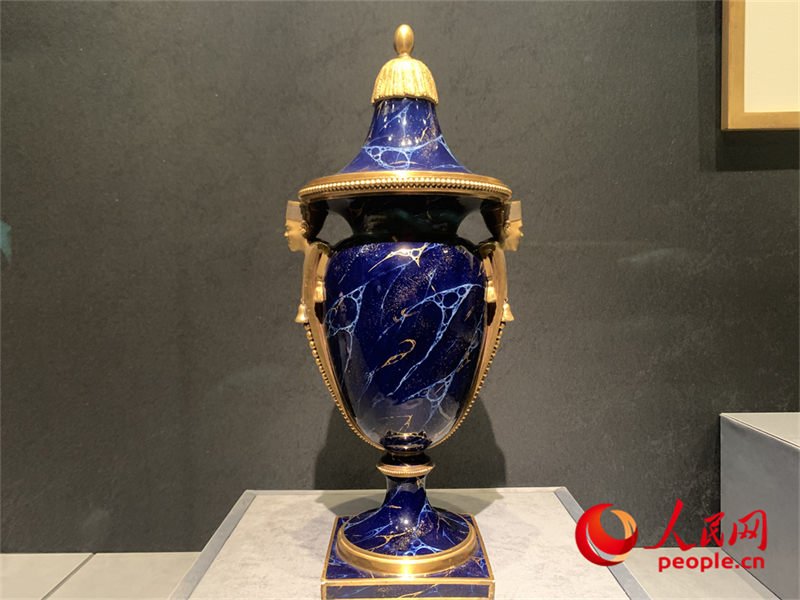 Ouverture d'une exposition sur les échanges entre la Chine et la France aux XVIIe et XVIIIe siècles à Beijing