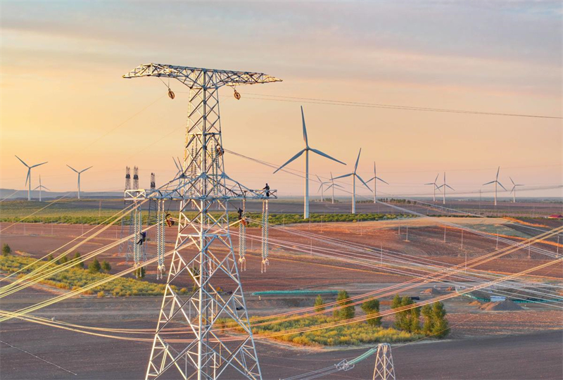 Mongolie intérieure : la Ligue de Xing'an accélère la construction d'un p?le d'énergie verte