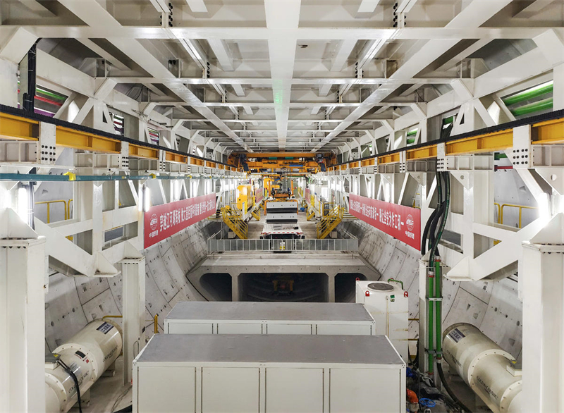 Zhejiang : la machine à bouclier ultra-large sous-marine ? Yongzhou ? a posé avec succès 200 anneaux de tunnel à Ningbo