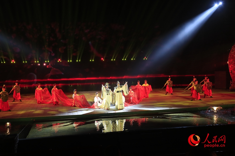 La province du Henan fait la promotion du tourisme avec sa culture pour attirer plus de touristes