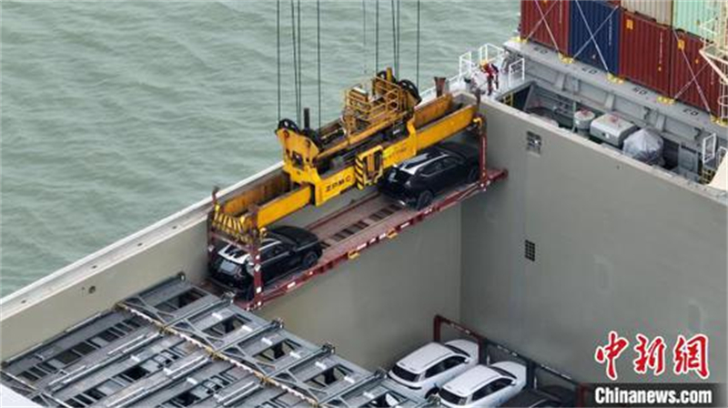 Une technique de transport ? pliable ? va faciliter l'exportation des véhicules dans la région de la Grande Baie