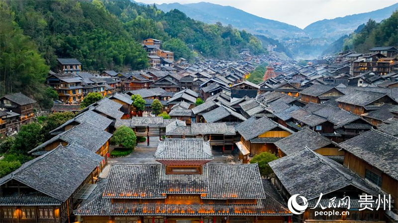 Guizhou : les coutumes ethniques au printemps dans le village Dong de Zhaoxing