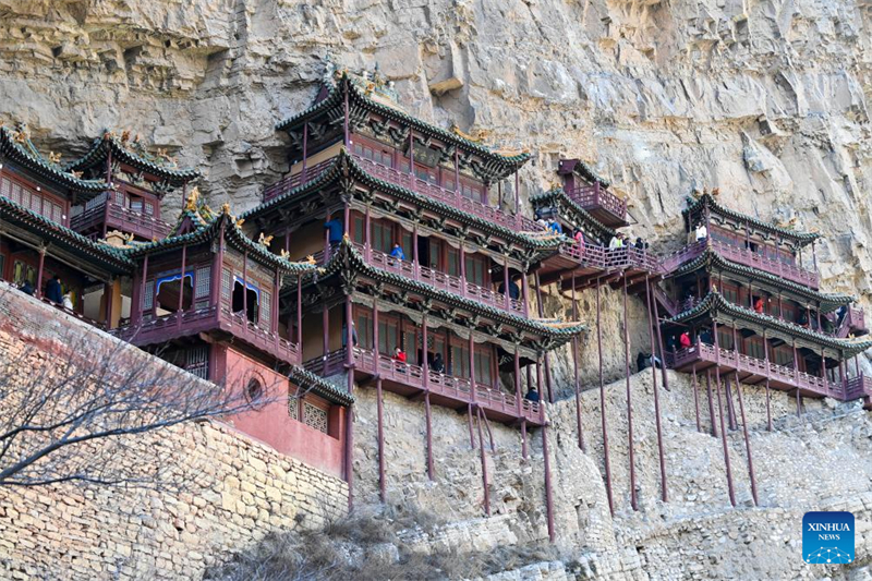 Shanxi : le spectaculaire temple Xuankong suspendu à Datong