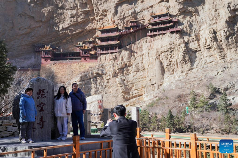 Shanxi : le spectaculaire temple Xuankong suspendu à Datong