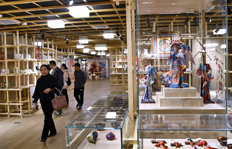 A la découverte de la rue commerciale Wangfujing de Beijing