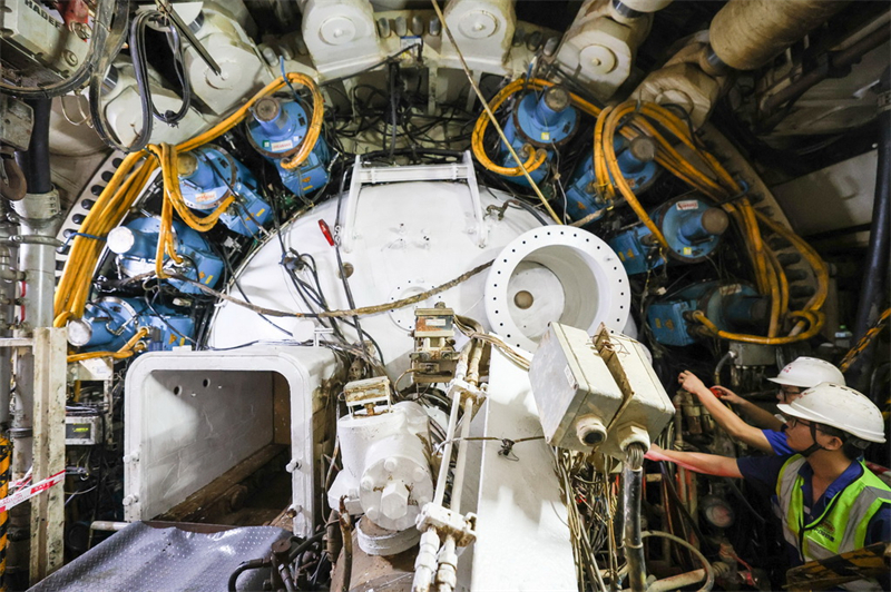 Guangdong : fin du percement du premier tunnel sous-marin à simple boyau et à double voie de 350 km/h à Shantou