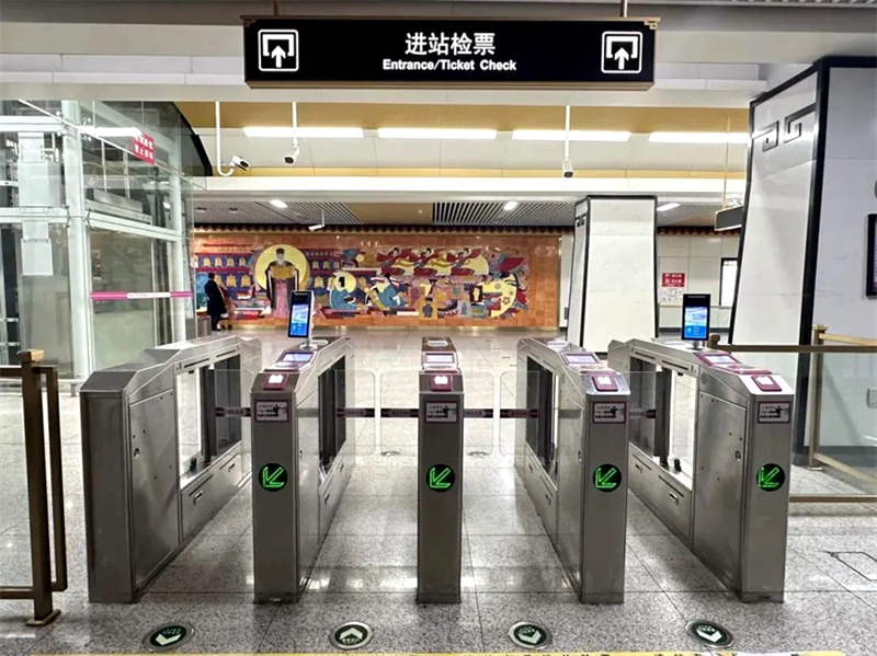 Henan : lancement du 42e Festival culturel de la pivoine de Luoyang