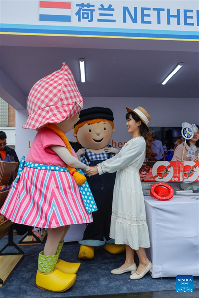 Sichuan : ouverture de la Saison culturelle européenne et de la Rue culturelle européenne de Chengdu 2025