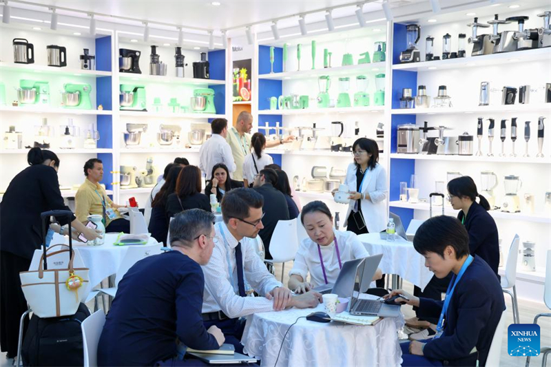 Guangdong : la 137e Foire de Canton ouvre ses portes à Guangzhou