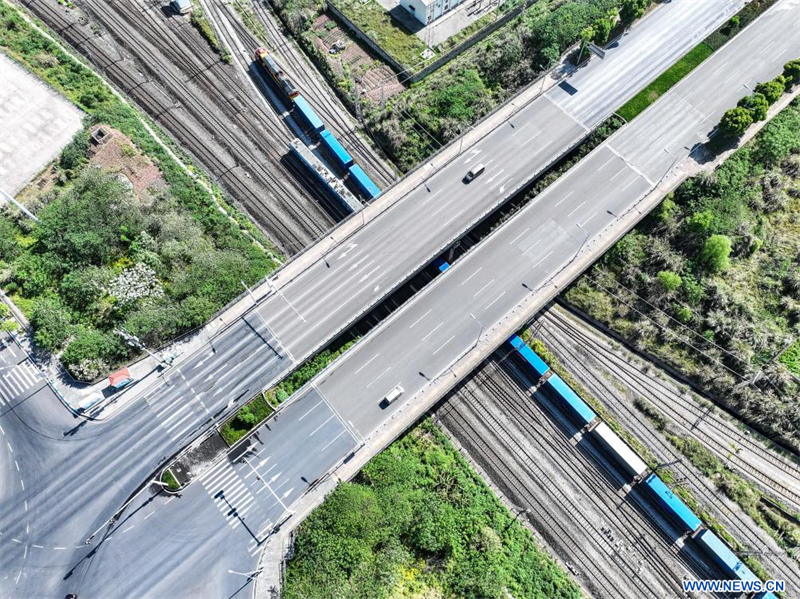 Chine : inauguration d'une nouvelle ligne ferroviaire régulière pour le fret entre Chongqing et l'Asie centrale