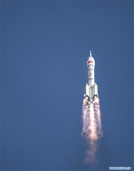 La Chine lance le vaisseau spatial habité Shenzhou-20