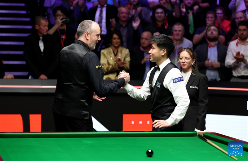 Le Chinois Zhao Xintong devient le premier asiatique à remporter le Championnat du monde de snooker