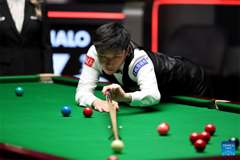 Le Chinois Zhao Xintong devient le premier asiatique à remporter le Championnat du monde de snooker