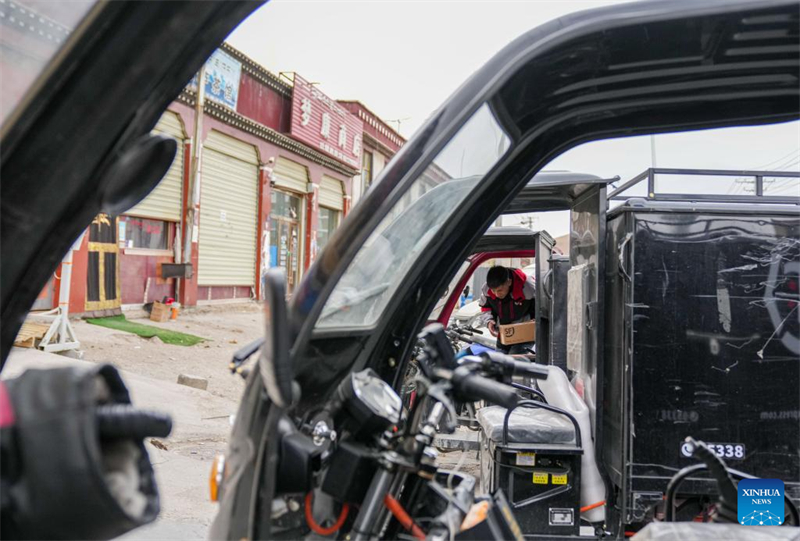 Xizang : histoire en photos d'un coursier modèle à Nagqu