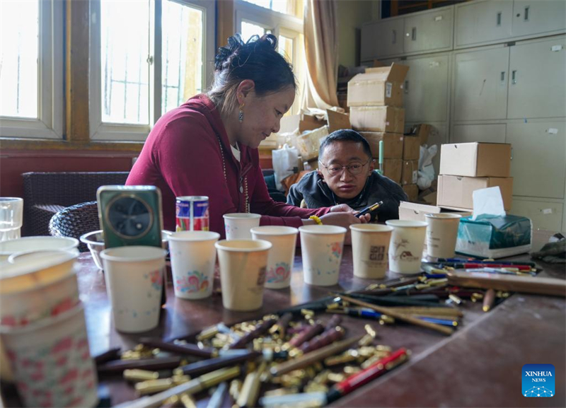 Xizang : un photographe gravement handicapé poursuit son rêve de toute une vie