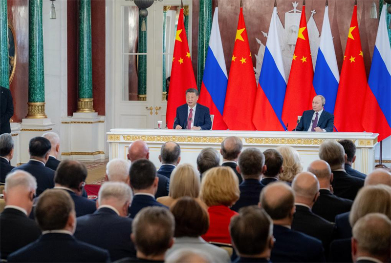 La Chine et la Russie doivent apporter de nouvelles et plus grandes contributions au développement des deux nations et à la justice internationale
