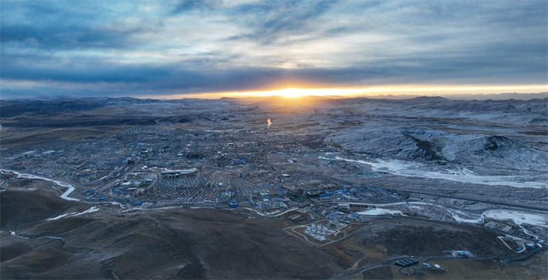 Xizang : Nagqu fait progresser le verdissement urbain sur ? le toit du toit du monde ?