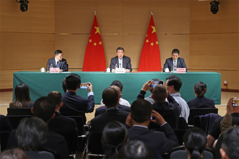 Le vice-Premier ministre chinois exhorte la Chine et les Etats-Unis à étendre la liste de leurs coopérations