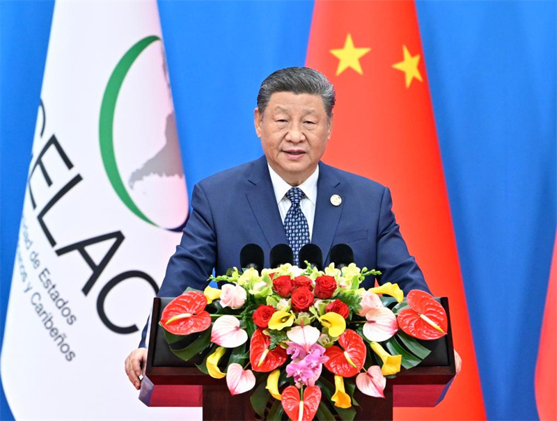 Xi Jinping prononce un discours lors de la cérémonie d'ouverture de la 4e réunion ministérielle du Forum Chine-CELAC
