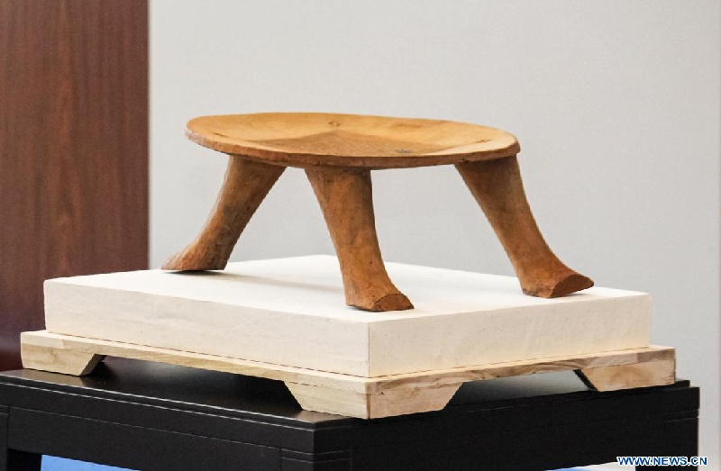 La Finlande restitue le