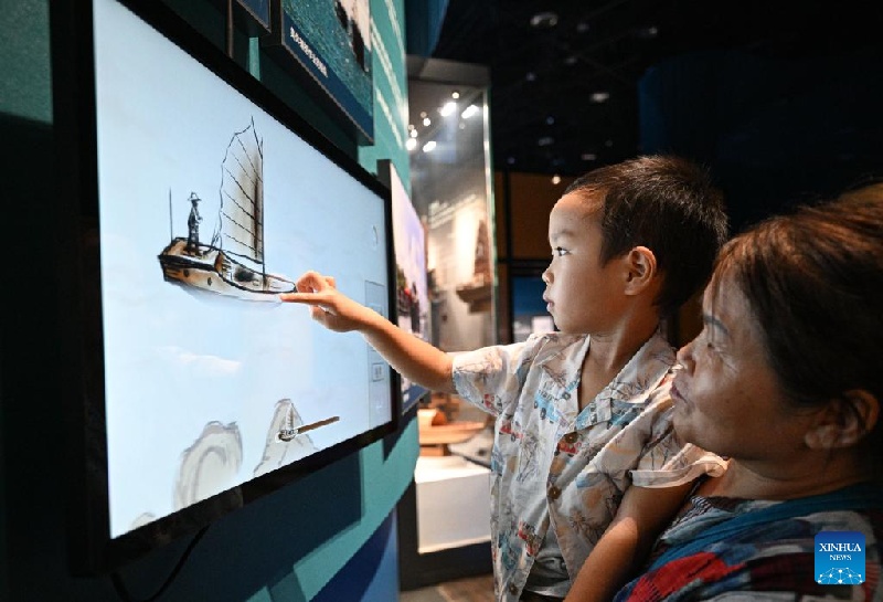 Hainan?: un aper?u de la culture des Tanka à Lingshui