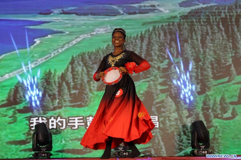 Le Ghana organise un concours de langue chinoise pour démontrer les jeunes talents