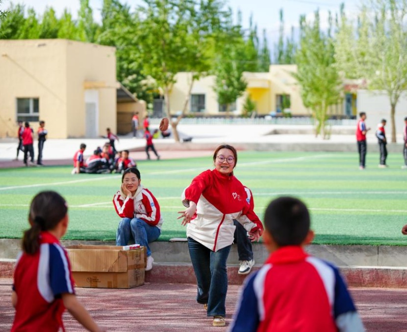 Xinjiang?: comment des enseignants bénévoles illuminent les salles de classe rurales