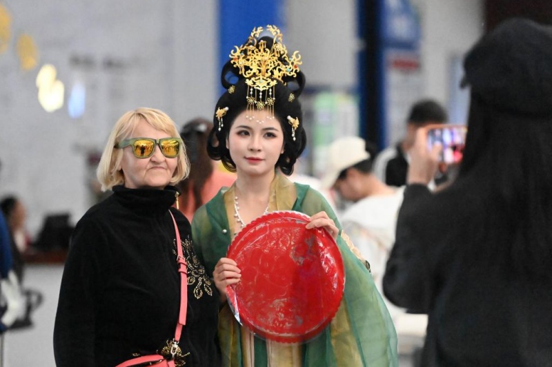 Le ? Made in China ? séduit des clients du monde entier grace aux politiques favorables aux voyages en Chine